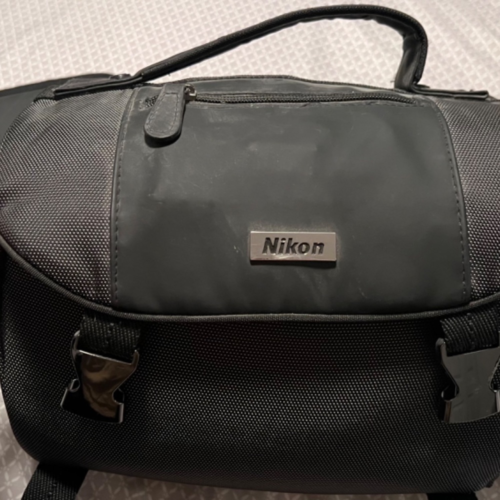 Camera - Picture 3 of 16